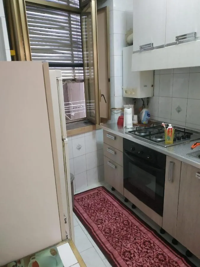 那不勒斯Casa Tittina住宿加早餐旅馆 住宿加早餐酒店 那不勒斯